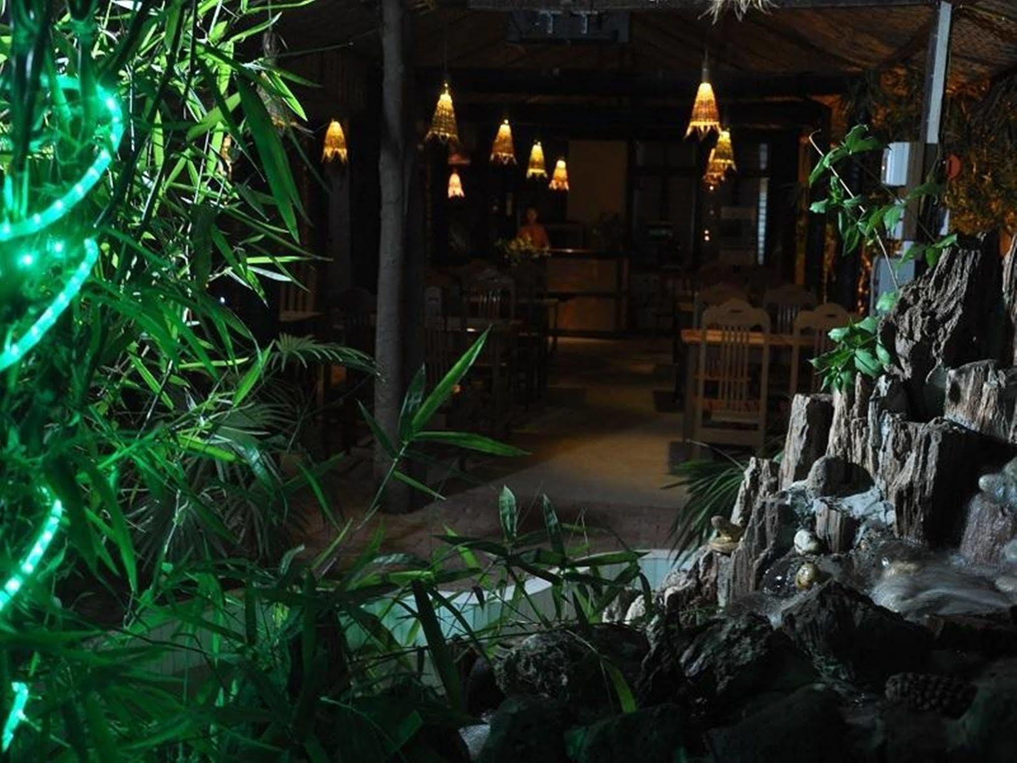 Green Land Motel 바간 외부 사진